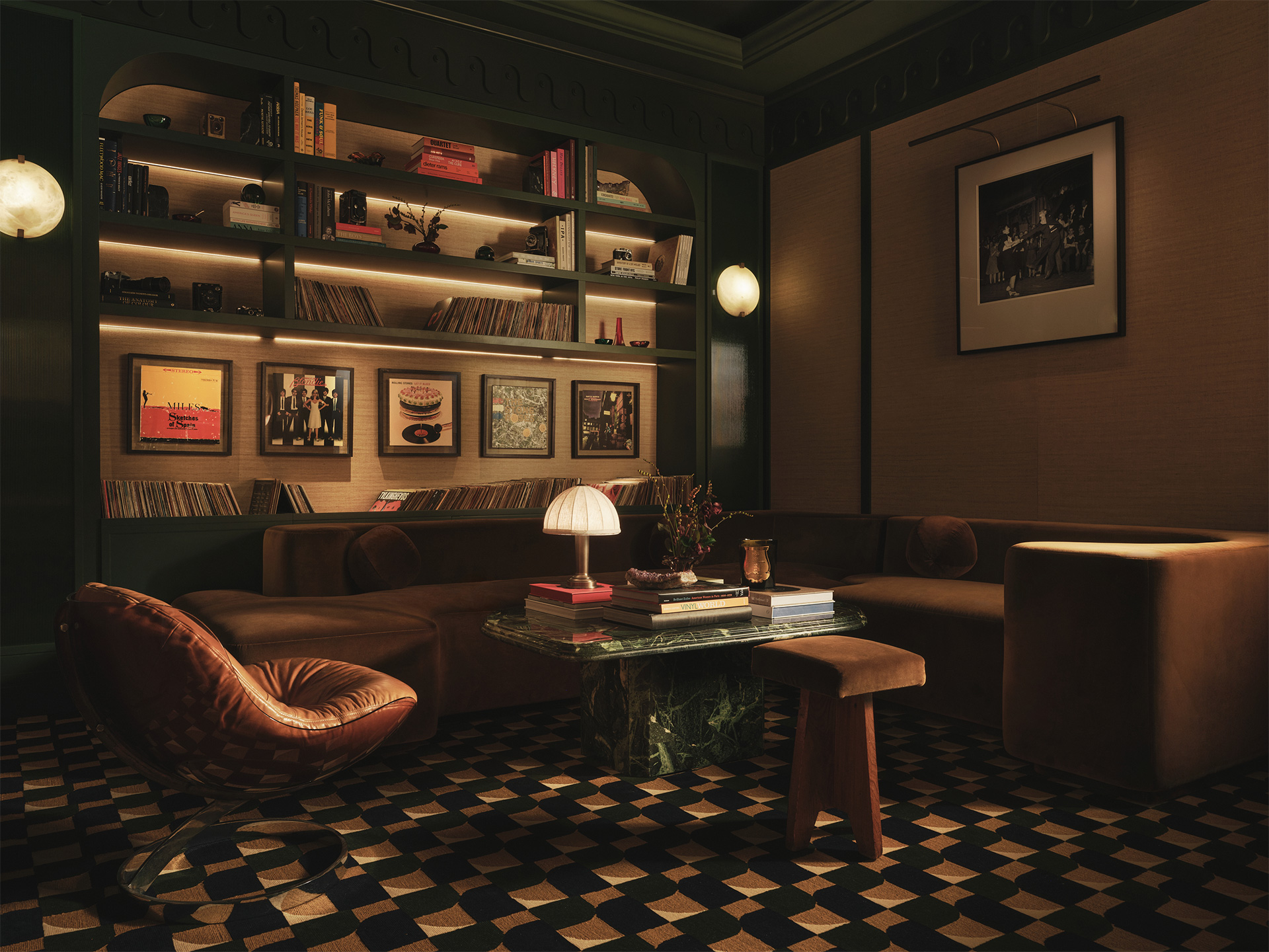 1 Whistler Square - The Collectors House