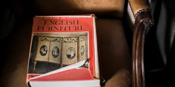 English Furniture 