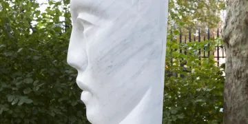 Carrara Head