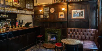Ye Olde Mitre Pub