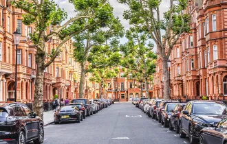 Chelsea Street Scene