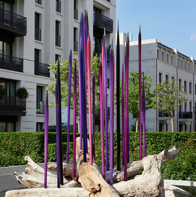 Chihuly Amethyst Reeds