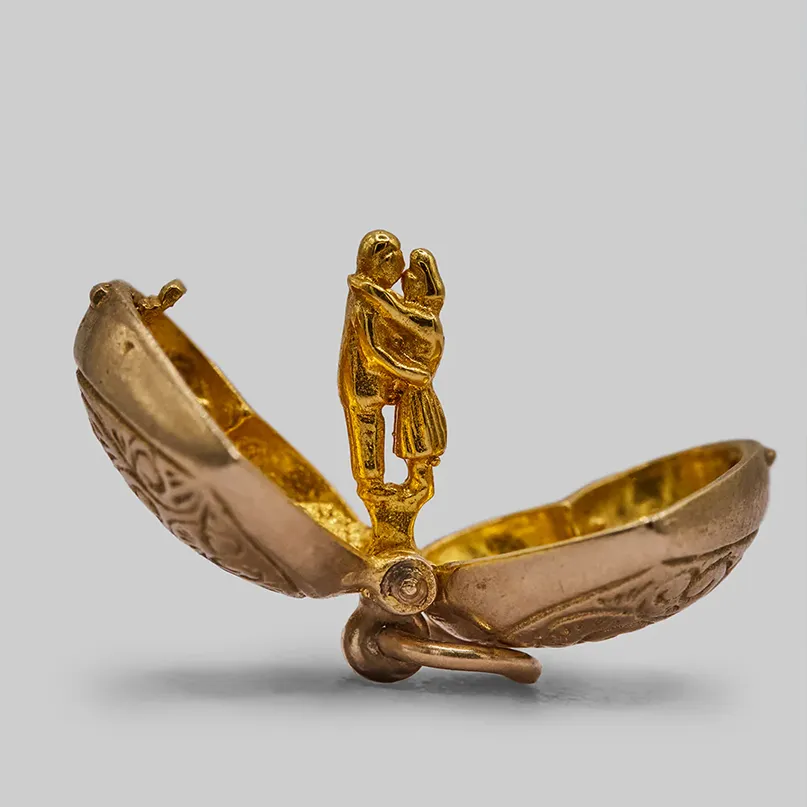 Gold Charmer